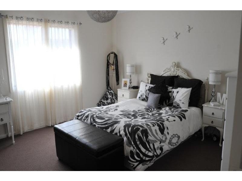 193 Wambanumba Drive, Young NSW 2594