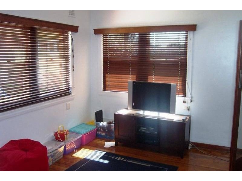 43 Wombat Street, Young NSW 2594