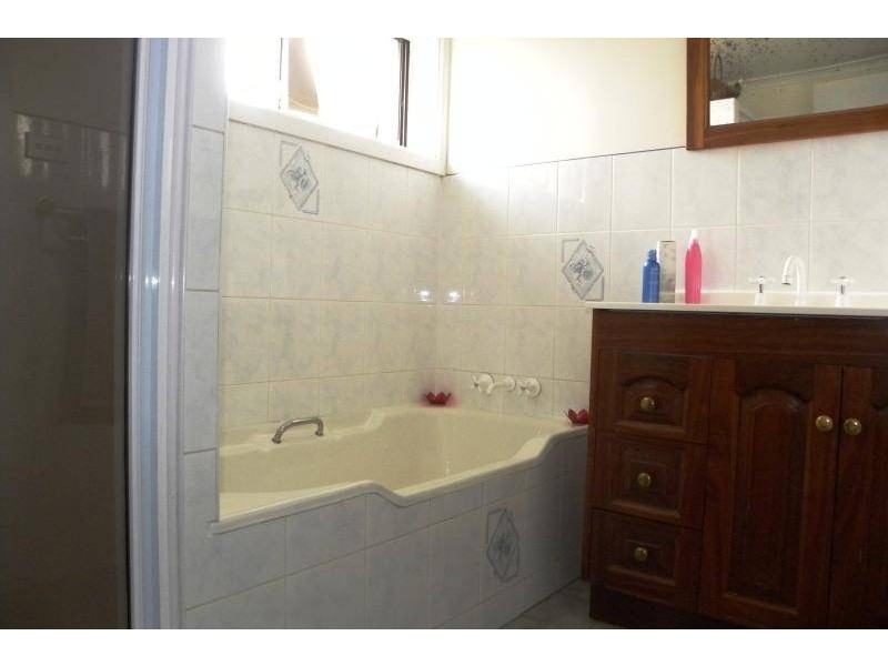 2288 Kingsvale Road, Young NSW 2594