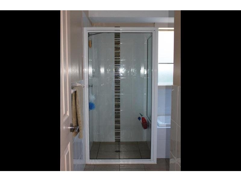 7 Garland Place, Young NSW 2594