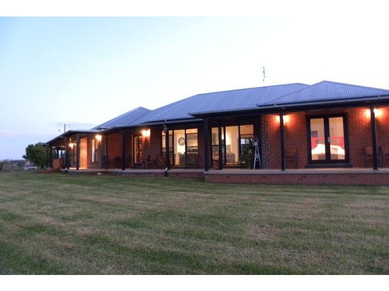 1247 Scenic Road, Young NSW 2594