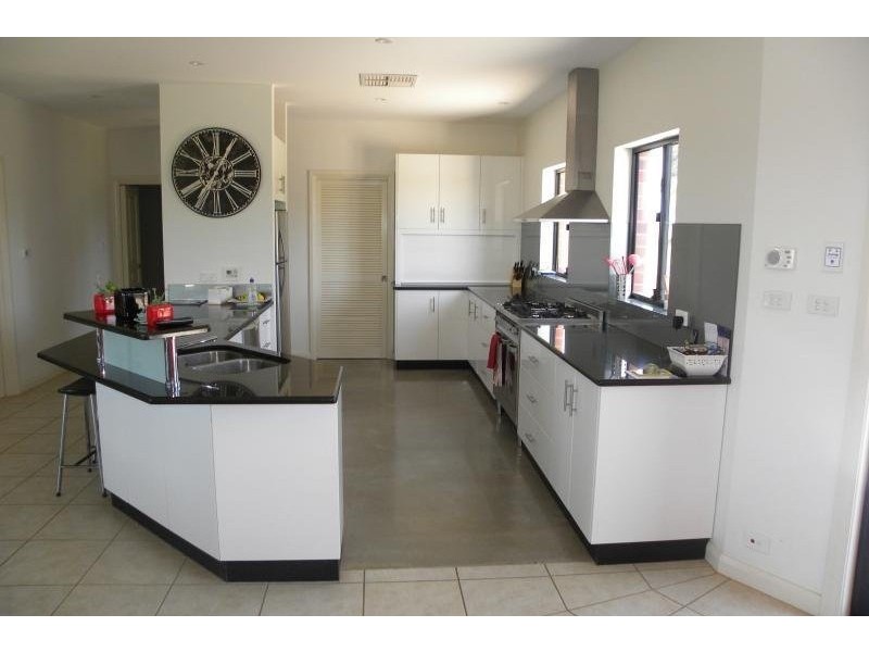 1247 Scenic Road, Young NSW 2594