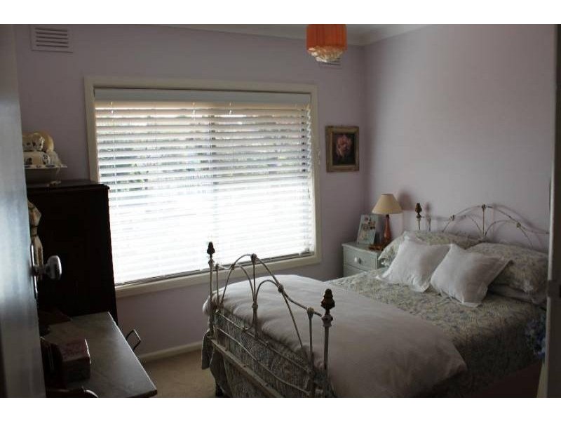 56 Nasmyth Street, Young NSW 2594