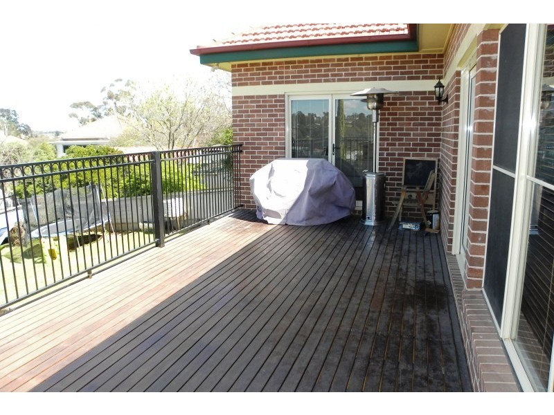 98 William Street, Young NSW 2594