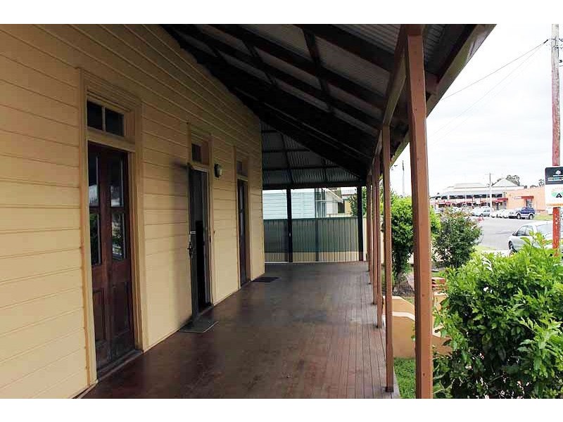 4 Tozer Street, West Kempsey NSW 2440