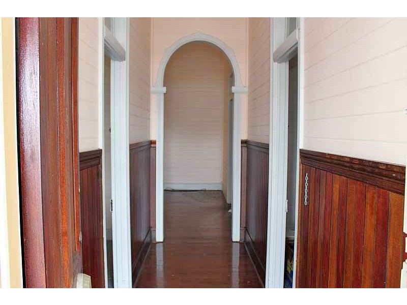 4 Tozer Street, West Kempsey NSW 2440