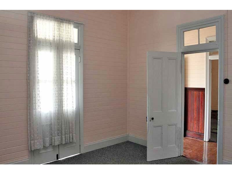 4 Tozer Street, West Kempsey NSW 2440