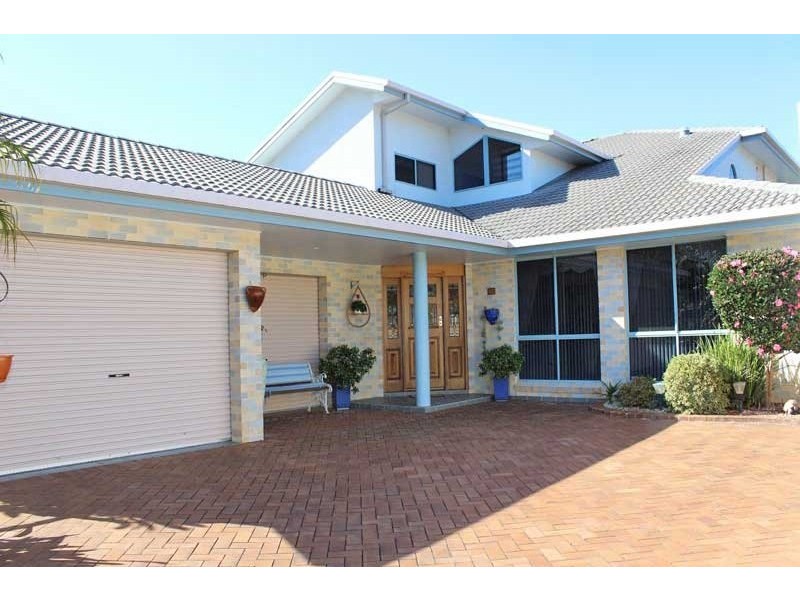 11 Fairway Place, South West Rocks NSW 2431