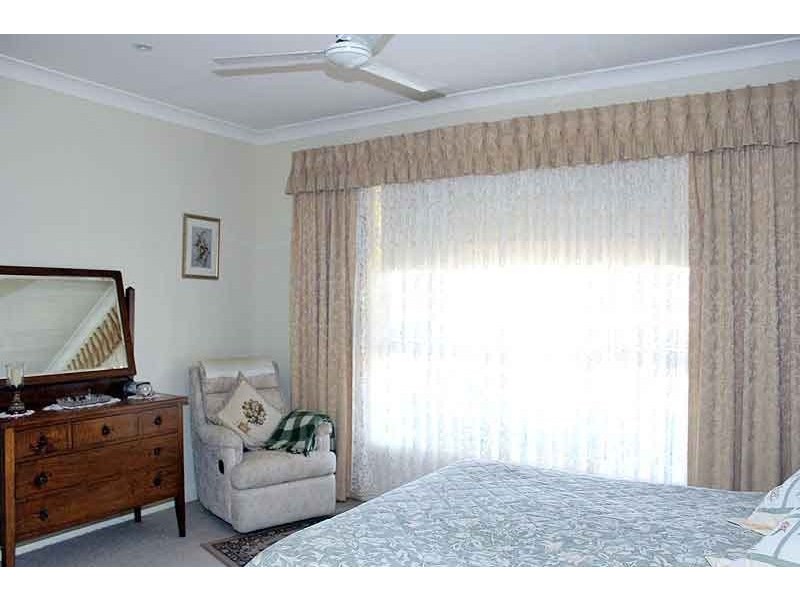 2 Leslie Place, South West Rocks NSW 2431