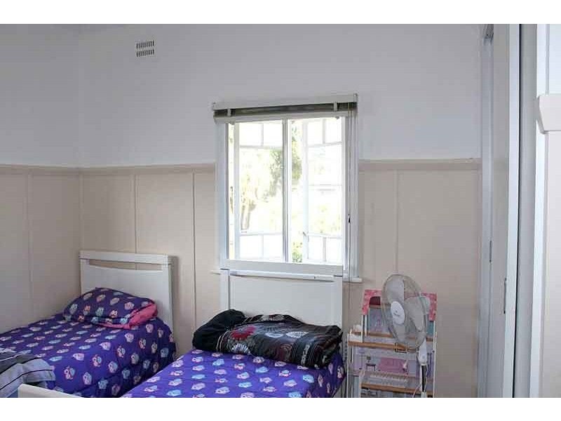 64 Tozer Street, West Kempsey NSW 2440