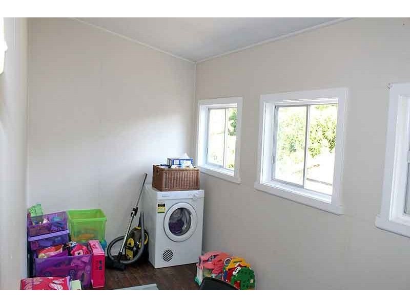 64 Tozer Street, West Kempsey NSW 2440