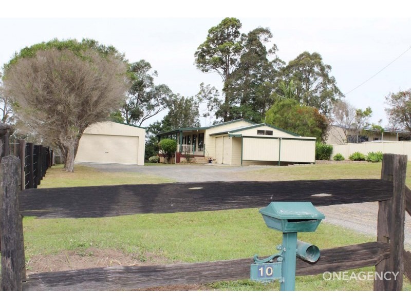 10 Crottys Lane, Yarravel NSW 2440
