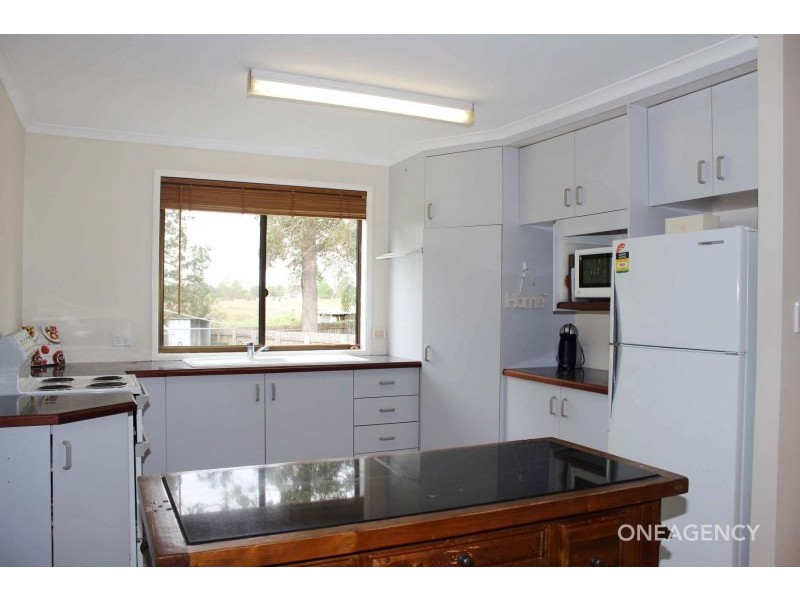 10 Crottys Lane, Yarravel NSW 2440