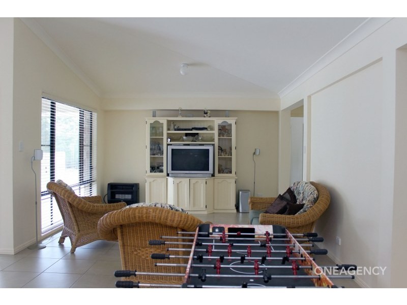 130 Neville Morton Drive, Crescent Head NSW 2440