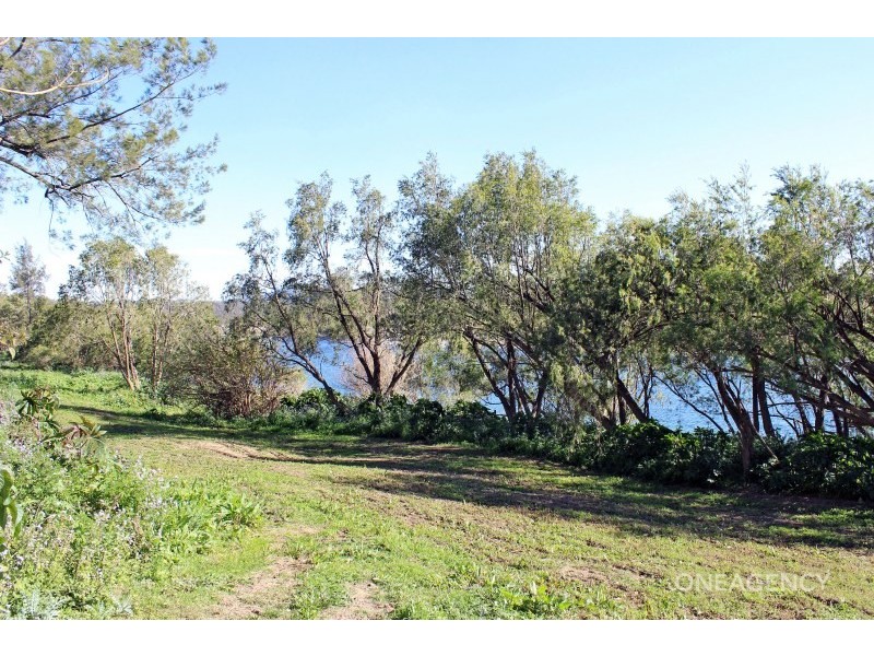 797 Armidale Road, Skillion Flat NSW 2440