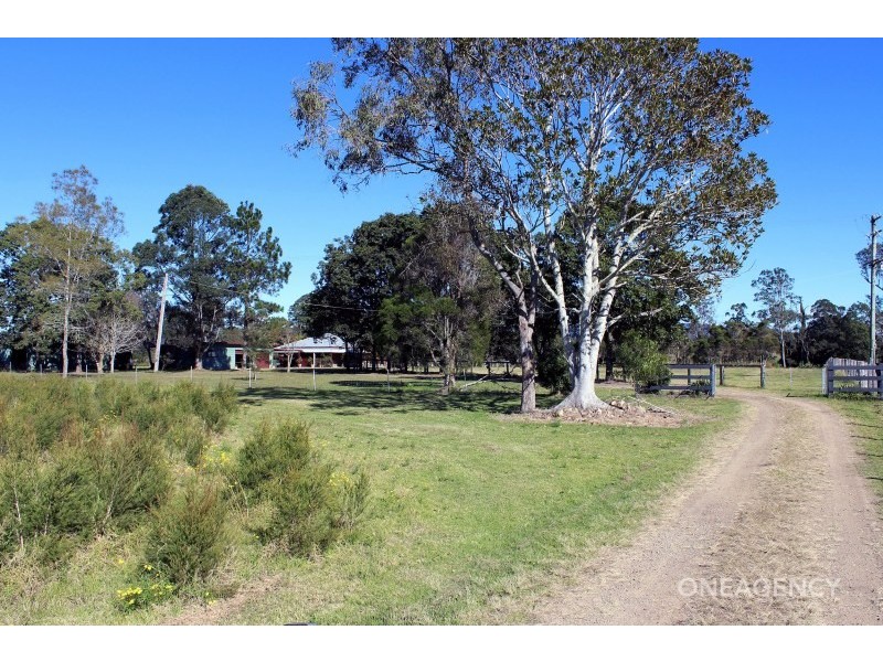 797 Armidale Road, Skillion Flat NSW 2440
