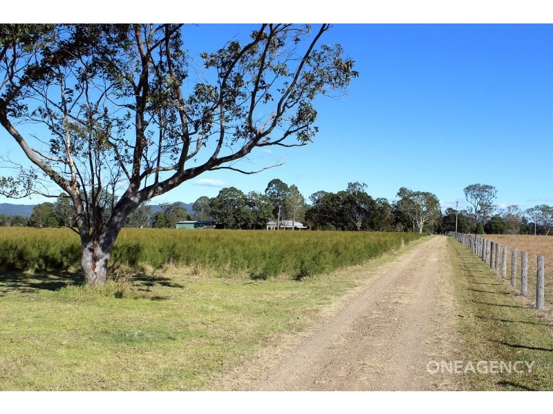 797 Armidale Road, Skillion Flat NSW 2440