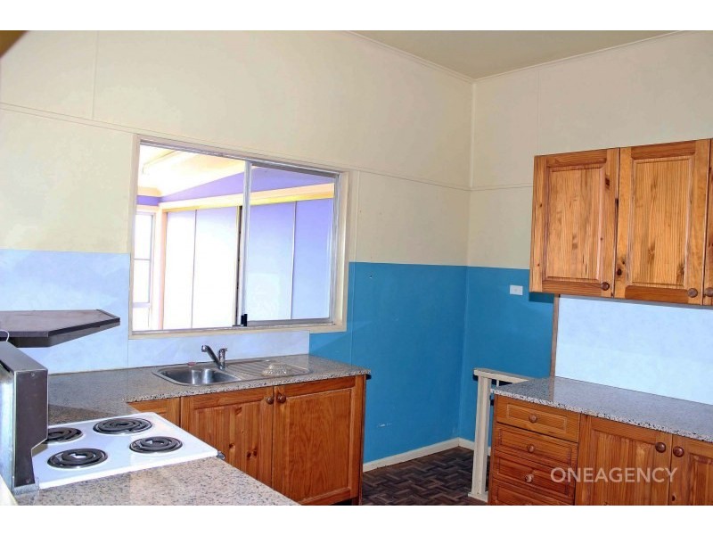 33 Lord Street, East Kempsey NSW 2440