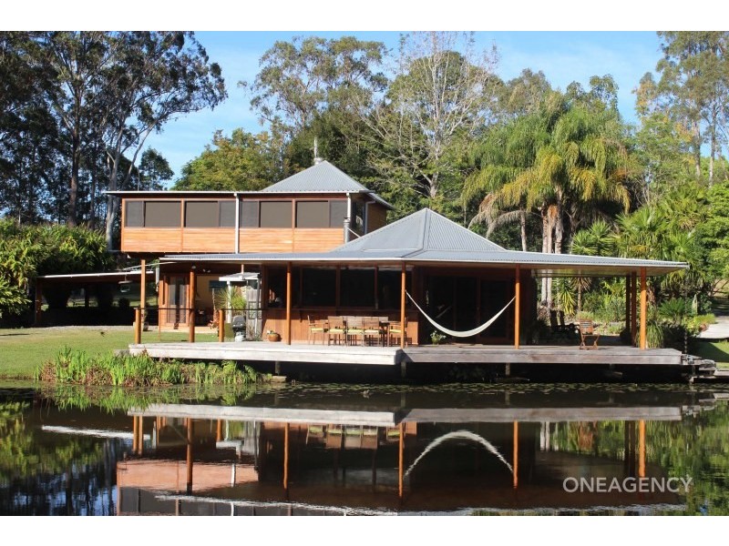 988 Beranghi Road, Crescent Head NSW 2440