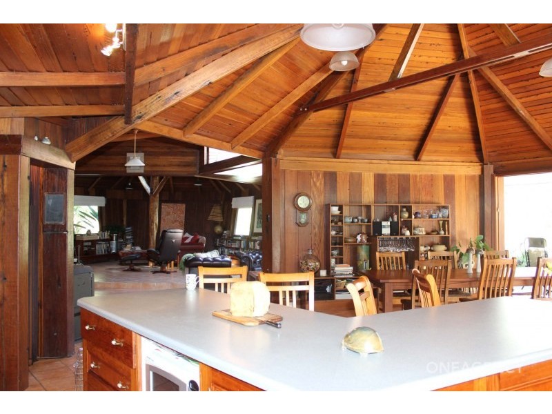 988 Beranghi Road, Crescent Head NSW 2440