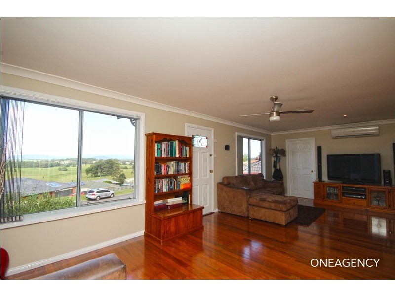 5 Harold Hughes Place, Greenhill NSW 2440