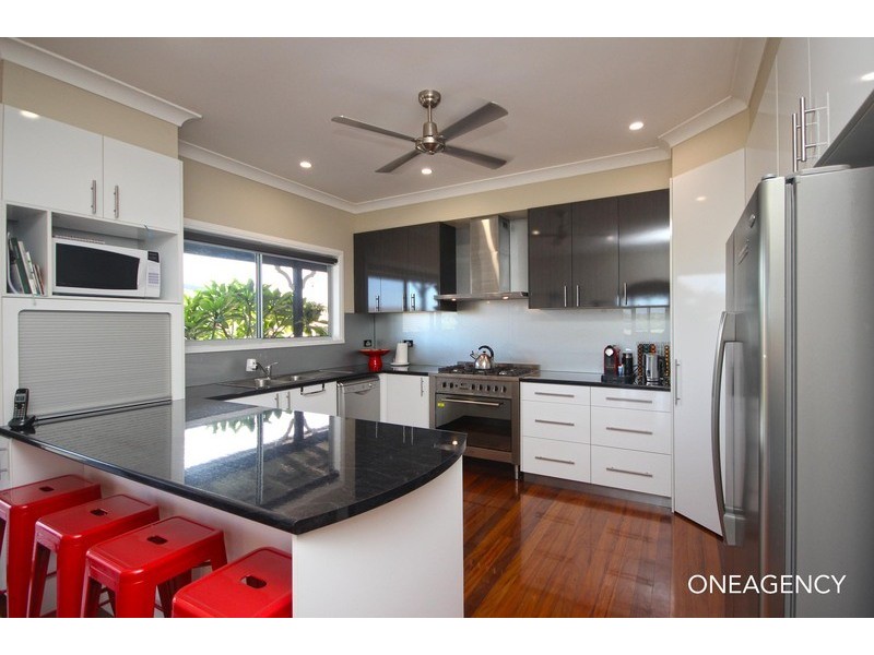 5 Harold Hughes Place, Greenhill NSW 2440