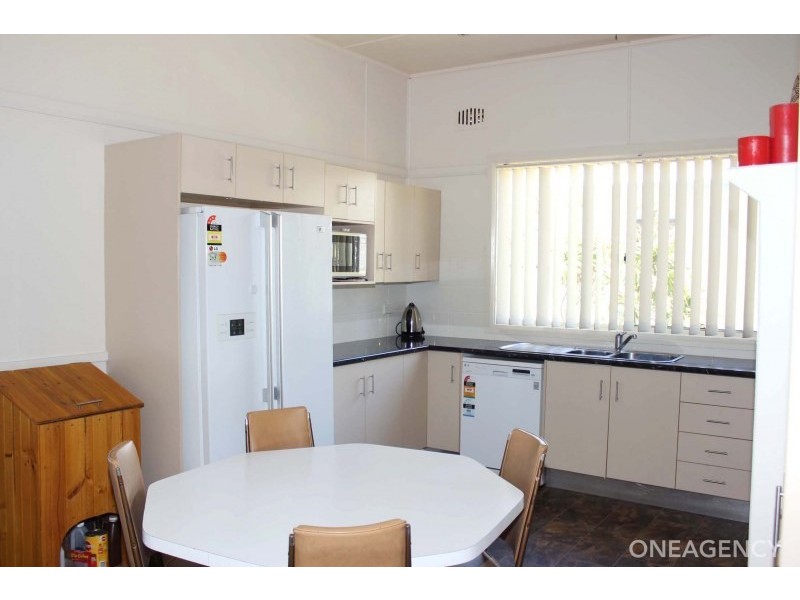 51 Clarence Ryan Avenue, West Kempsey NSW 2440