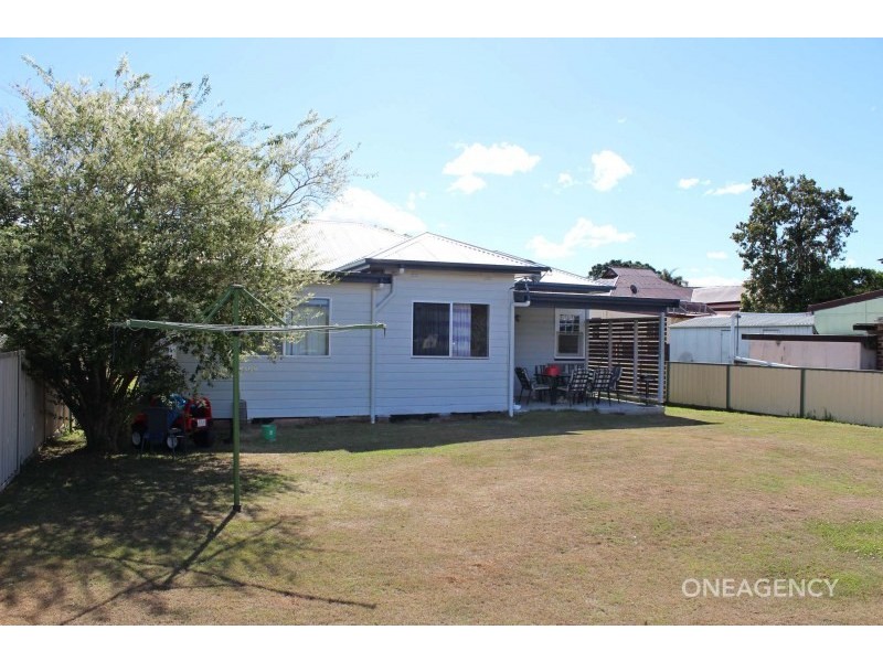 17 Russell Avenue, Smithtown NSW 2440