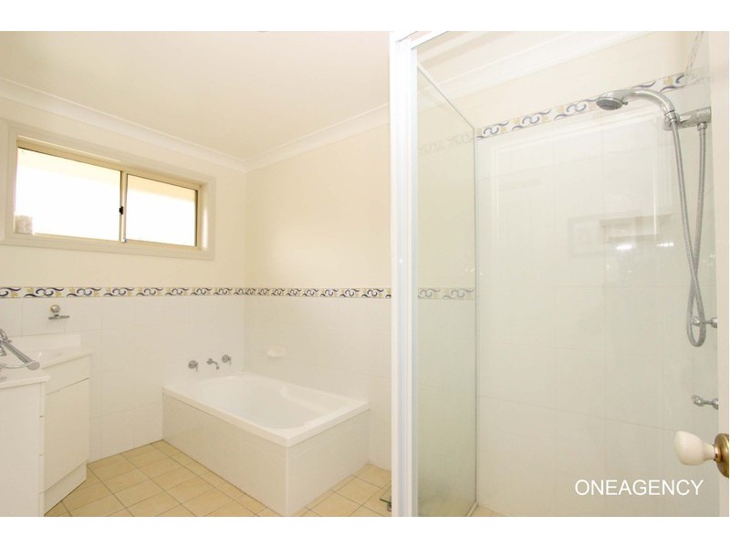 8 Queen Street, Greenhill NSW 2440