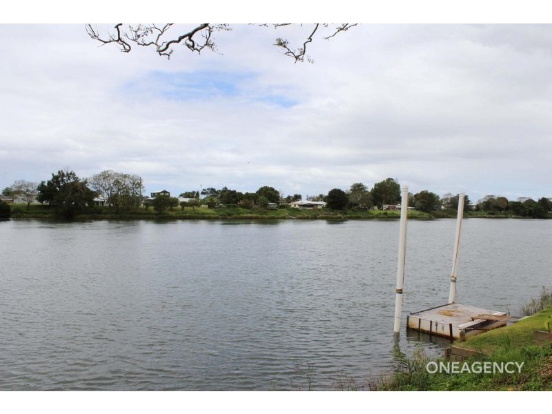 4 Vincent Avenue, Smithtown NSW 2440