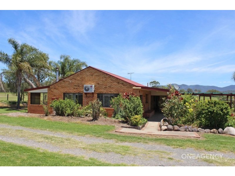 212 Turners Flat Road, Turners Flat NSW 2440