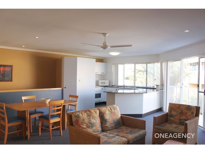 11/12 Paragon Avenue, South West Rocks NSW 2431