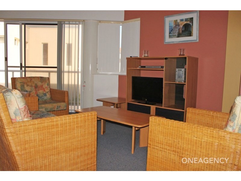 11/12 Paragon Avenue, South West Rocks NSW 2431