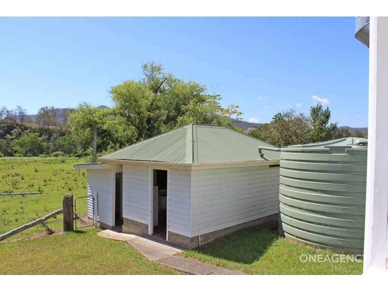 2 Five Day Creek Road, Comara NSW 2440