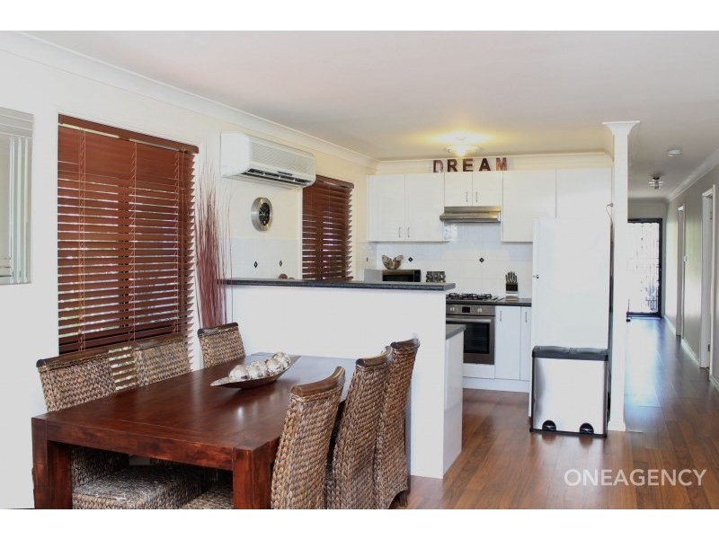 23 Charles Parry Place, Crescent Head NSW 2440