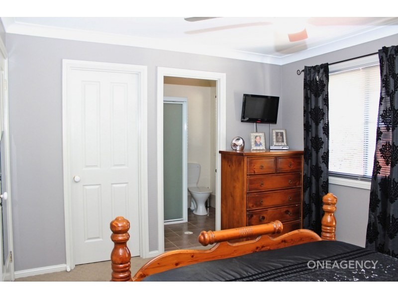 23 Charles Parry Place, Crescent Head NSW 2440