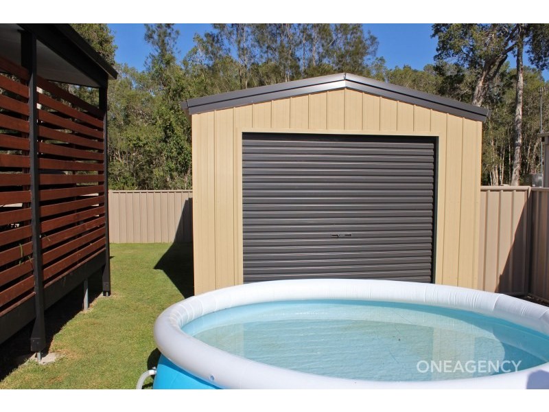 23 Charles Parry Place, Crescent Head NSW 2440