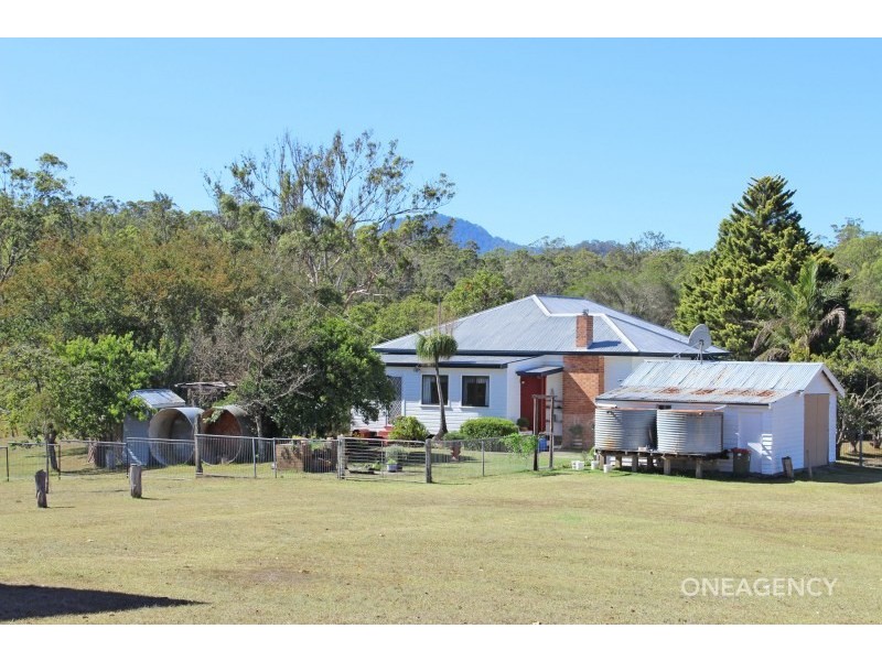 237 Toms Gully Road, Hickeys Creek NSW 2440