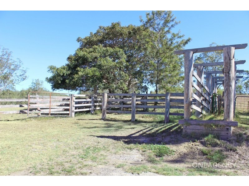 237 Toms Gully Road, Hickeys Creek NSW 2440