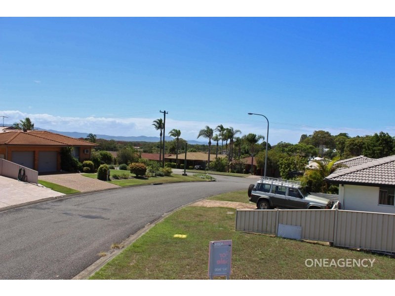 4 Rafferty Crescent, South West Rocks NSW 2431