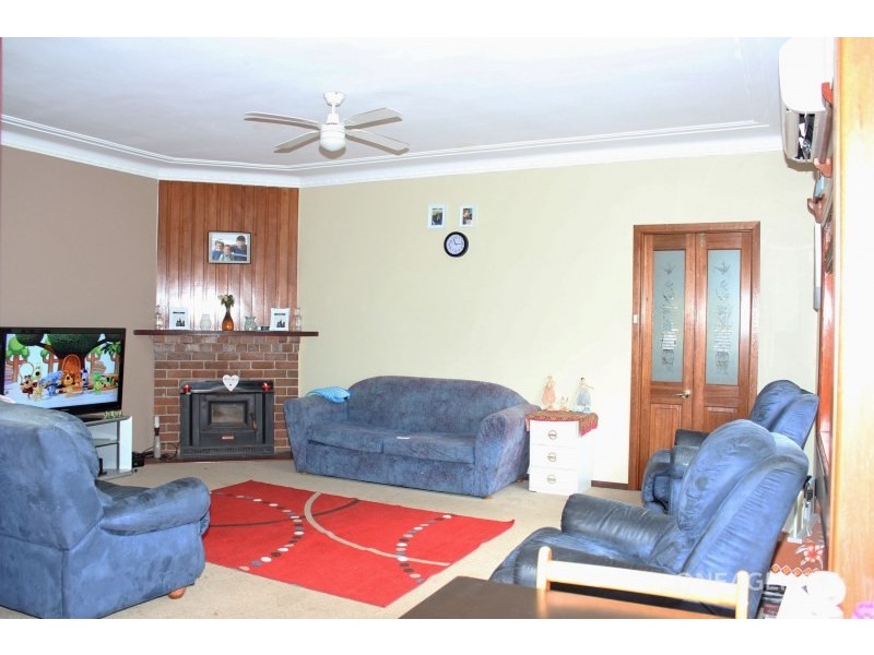 32 Broughton Street, West Kempsey NSW 2440