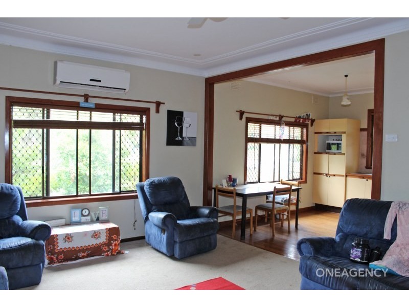 32 Broughton Street, West Kempsey NSW 2440