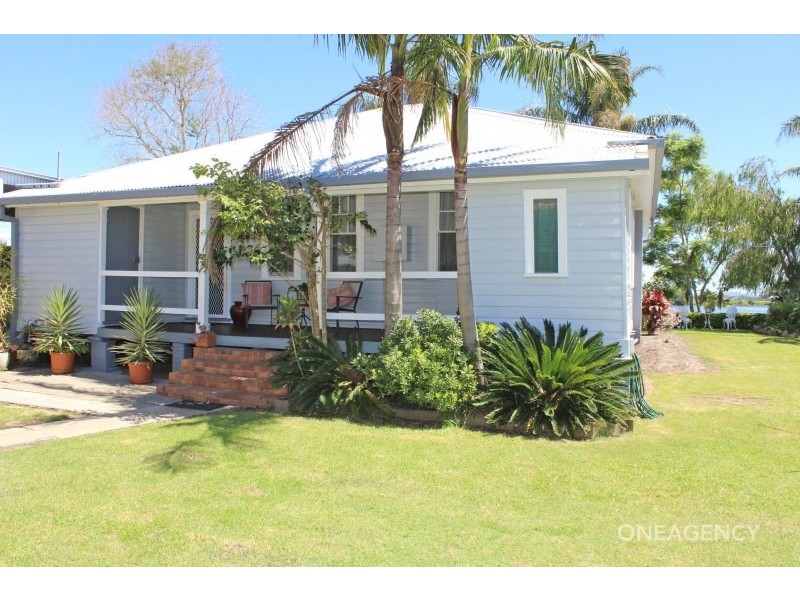10 Kinchela Street, Gladstone NSW 2440
