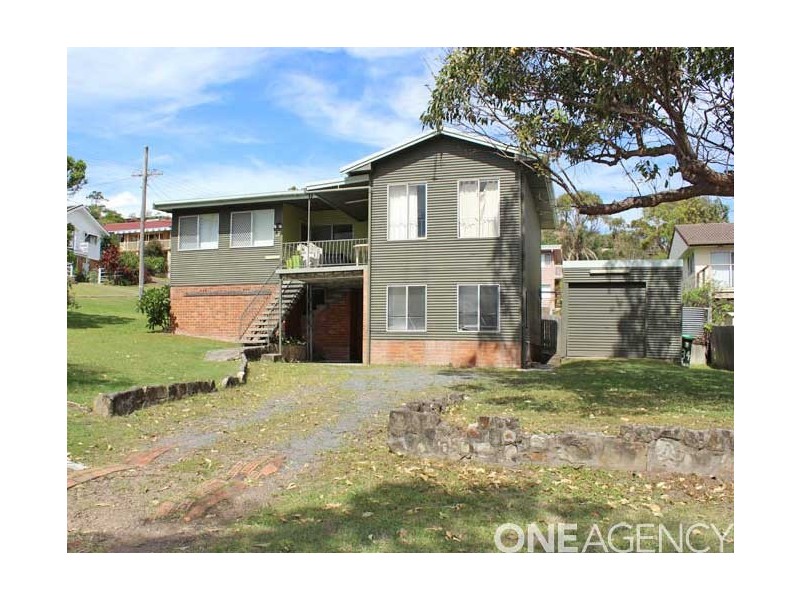 34 Main Street, Crescent Head NSW 2440