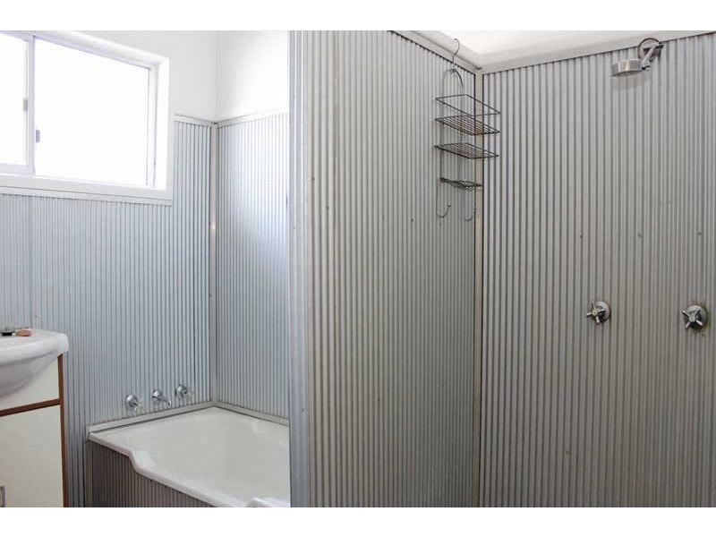 34 Main Street, Crescent Head NSW 2440