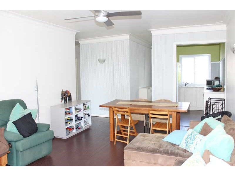 34 Main Street, Crescent Head NSW 2440