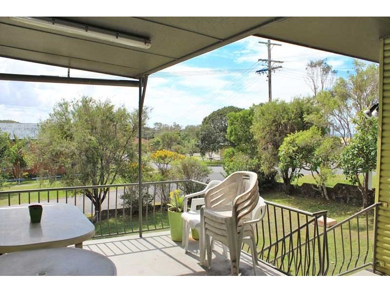 34 Main Street, Crescent Head NSW 2440