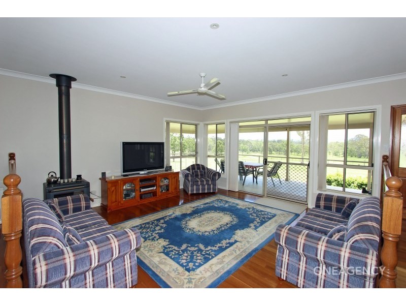 23 Silverwood Avenue, Temagog NSW 2440