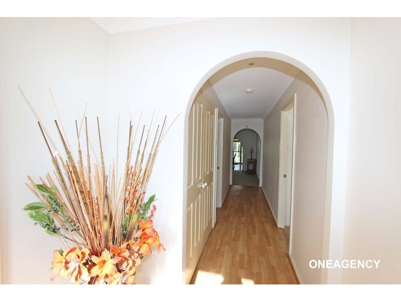 10 Haven Crescent, Aldavilla NSW 2440