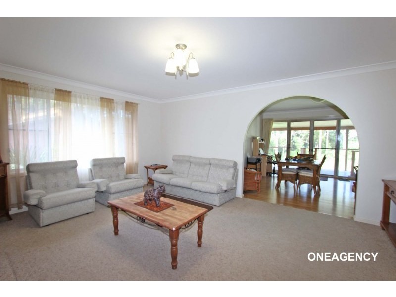 10 Haven Crescent, Aldavilla NSW 2440